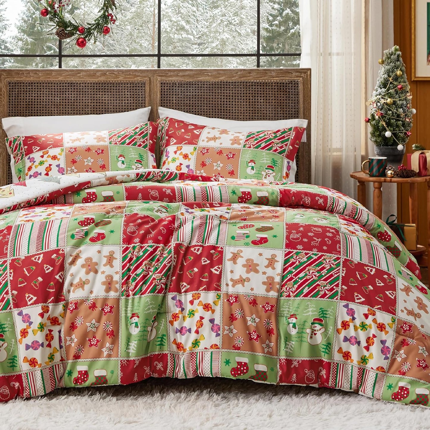 Christmas Comforter Set Queen - Christmas Bedding with Tree, 3 Pieces, 1 Comforter and 2 Pillow Shams