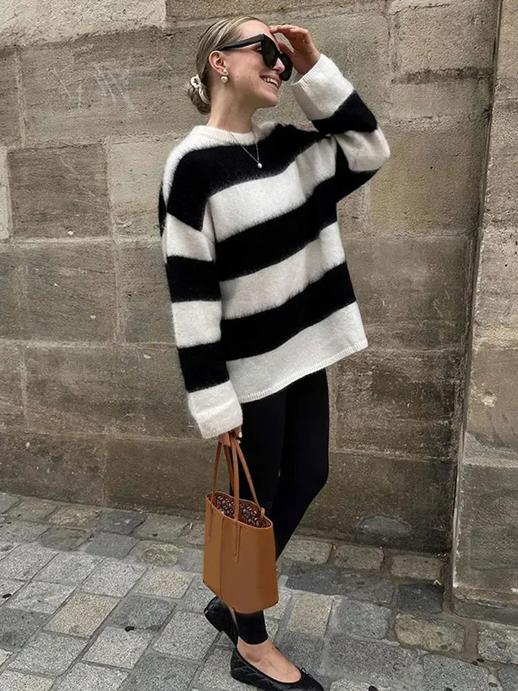 Black White Stripes Loose Casual Round Neck Warm Pullover Sweater