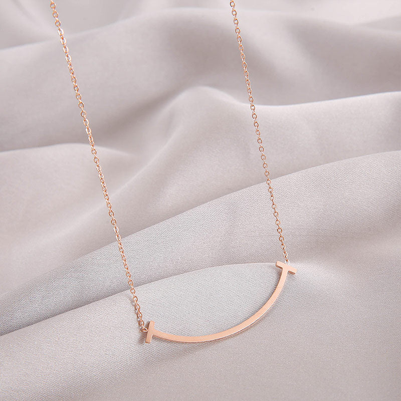 Designable Unique Smile Line Necklaces